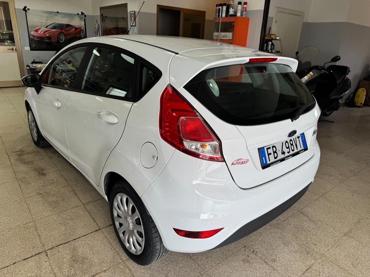 Ford Fiesta 1.4 5 porte Bz.- GPL Black & White Edi