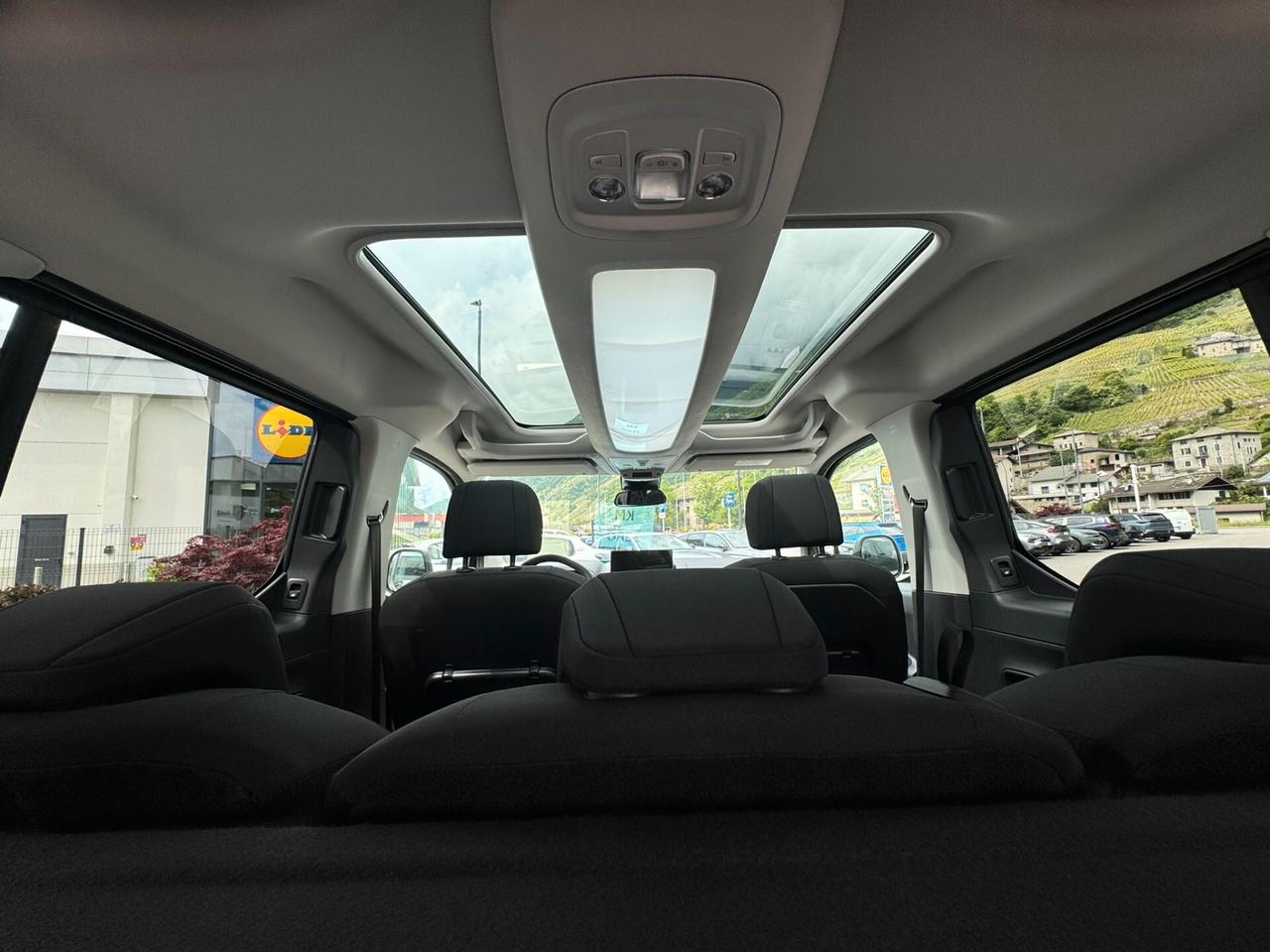 Citroen Berlingo BlueHDi 130 Stop&Start EAT8 M Max TETTO IN VETRO PANORAMICO