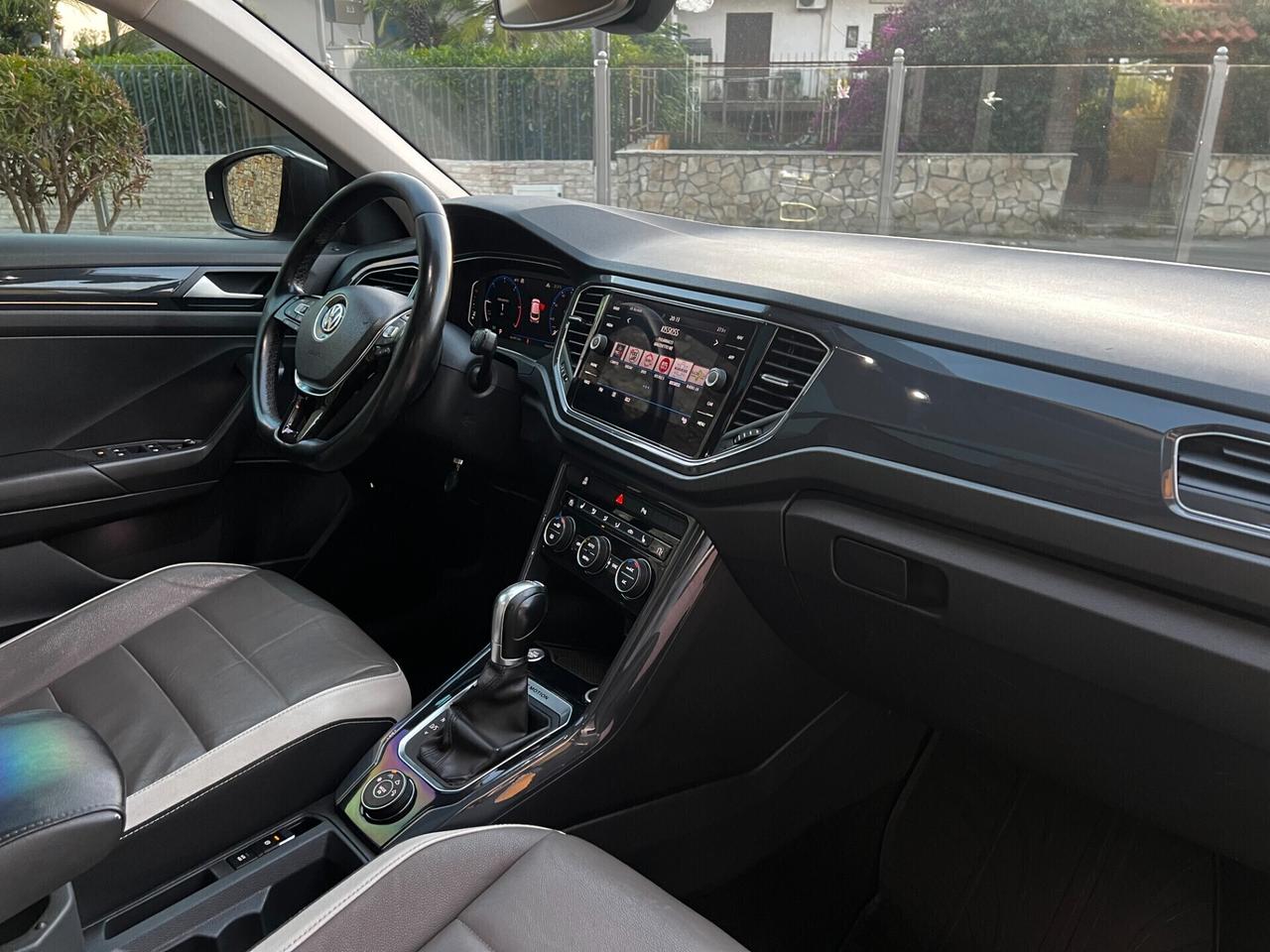 Volkswagen T-Roc 2.0 TDI 150-DSG 4MOTION-TETTO-FULL