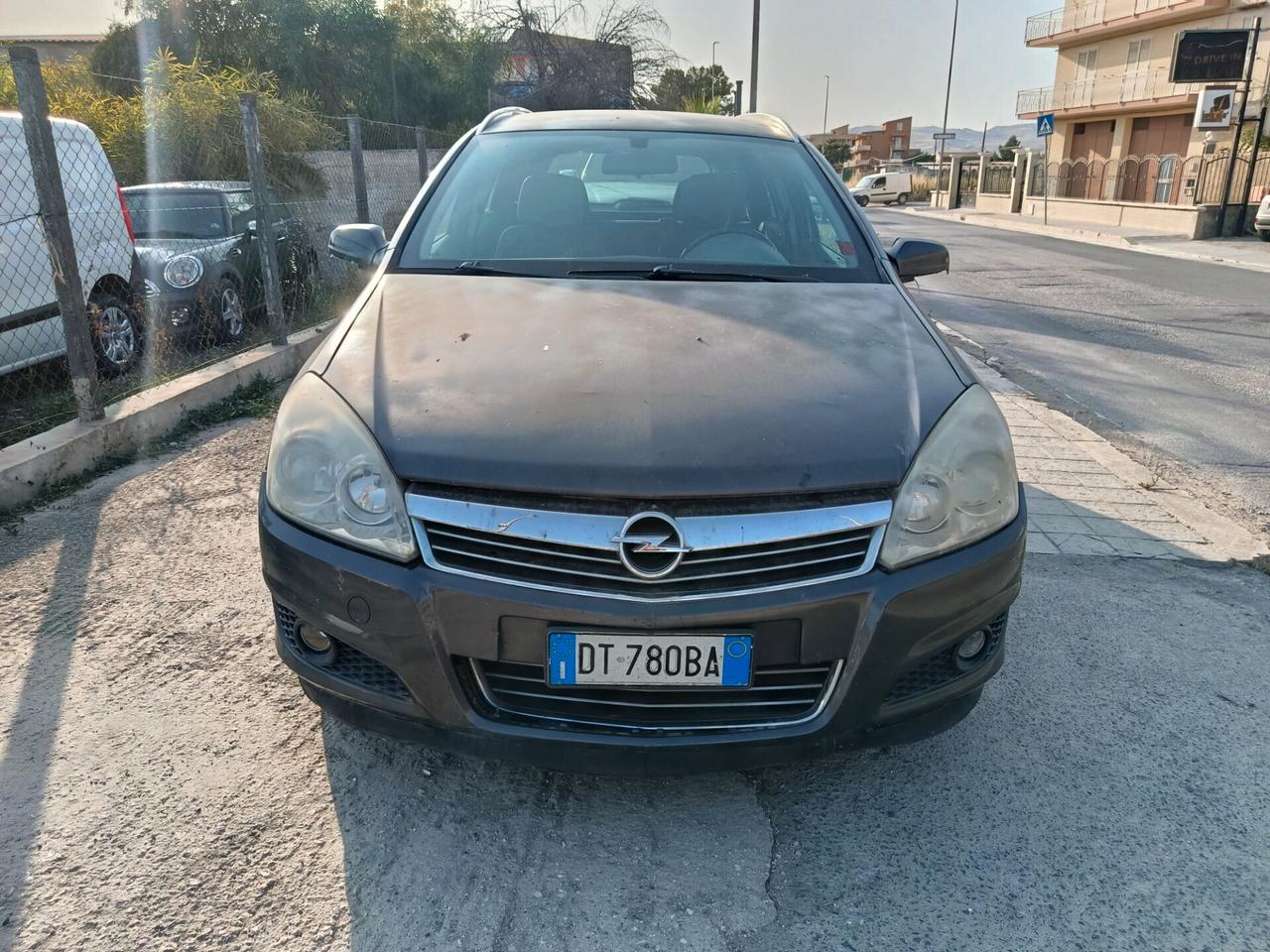 Opel Astra 1.7 CDTI 110CV Station Wagon Enjoy