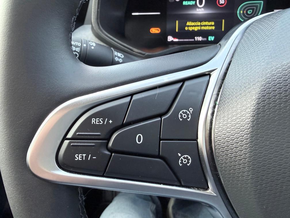 Renault Clio 1.6 E-Tech full hybrid Evolution 145cv