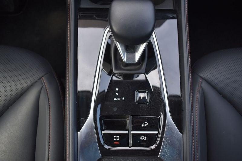 MG HS 1.5 T Luxury AT