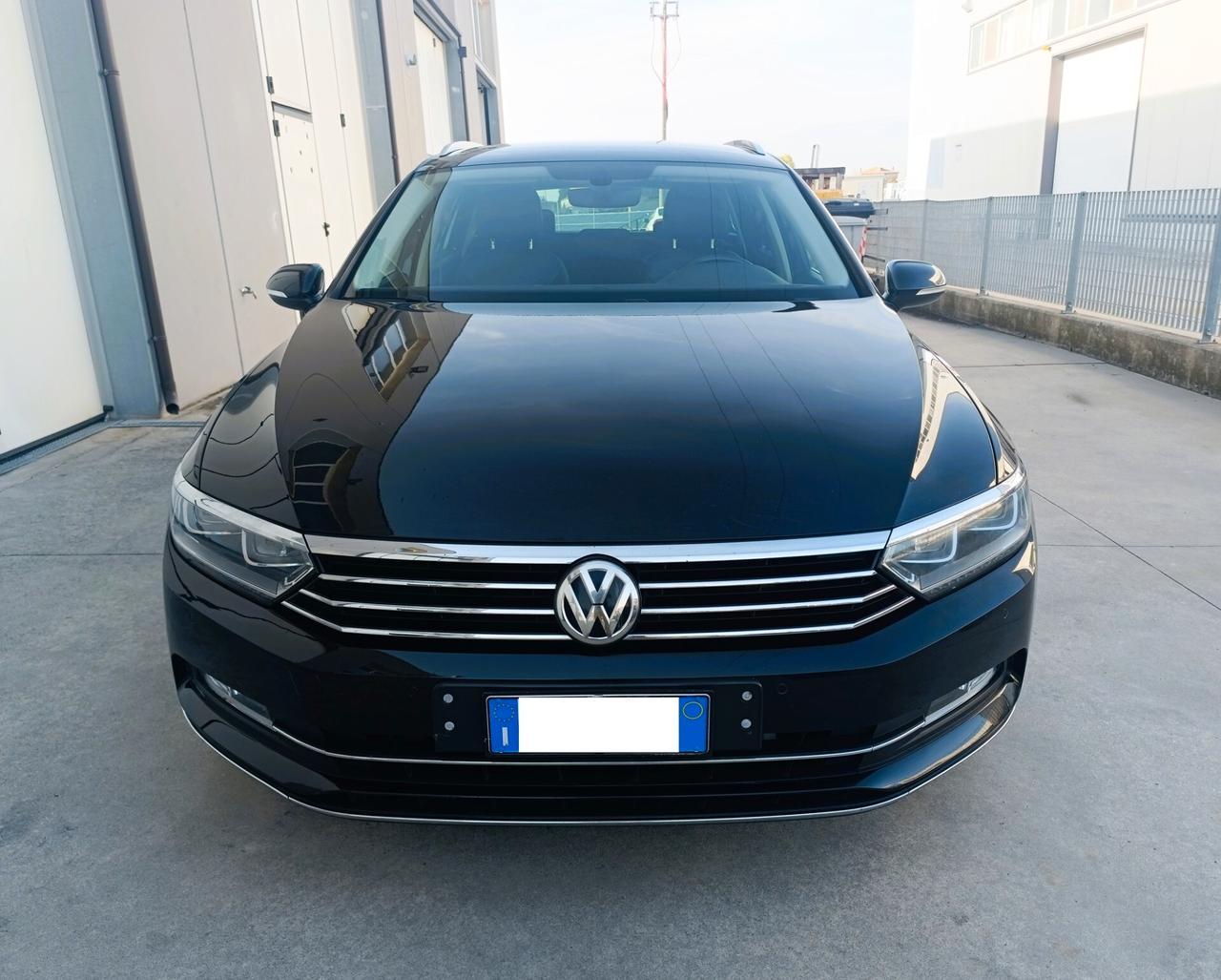 Volkswagen Passat Variant 8 2.0 TDI 150cv DSG Executive