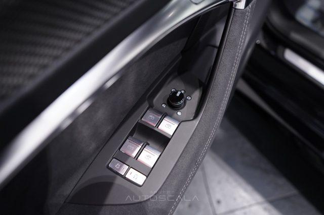 AUDI RS6 Performance 4.0 TFSI 630cv V8 Quattro Tiptronic