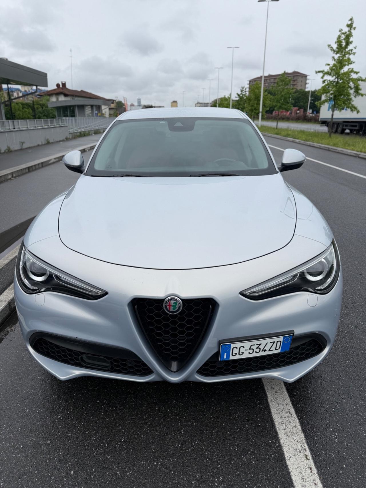 Alfa Romeo Stelvio 2.2 Turbodiesel 190 CV AT8 Q4 Sprint