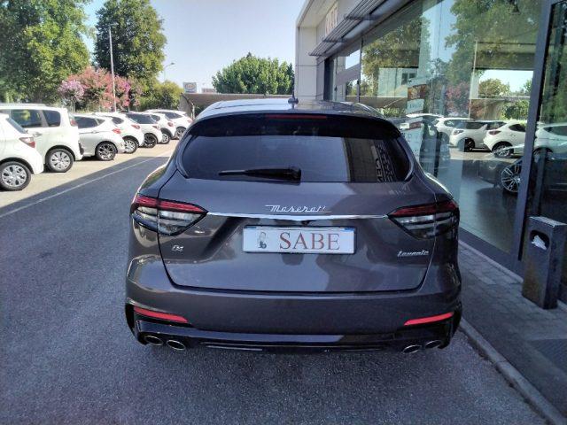 MASERATI Levante V6 AWD Gransport