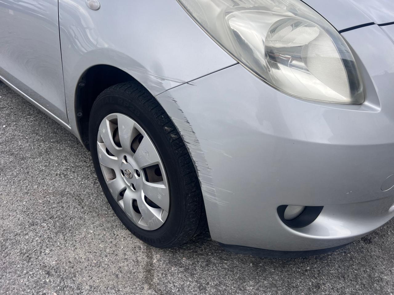 Toyota Yaris 1.3 3 porte Navi