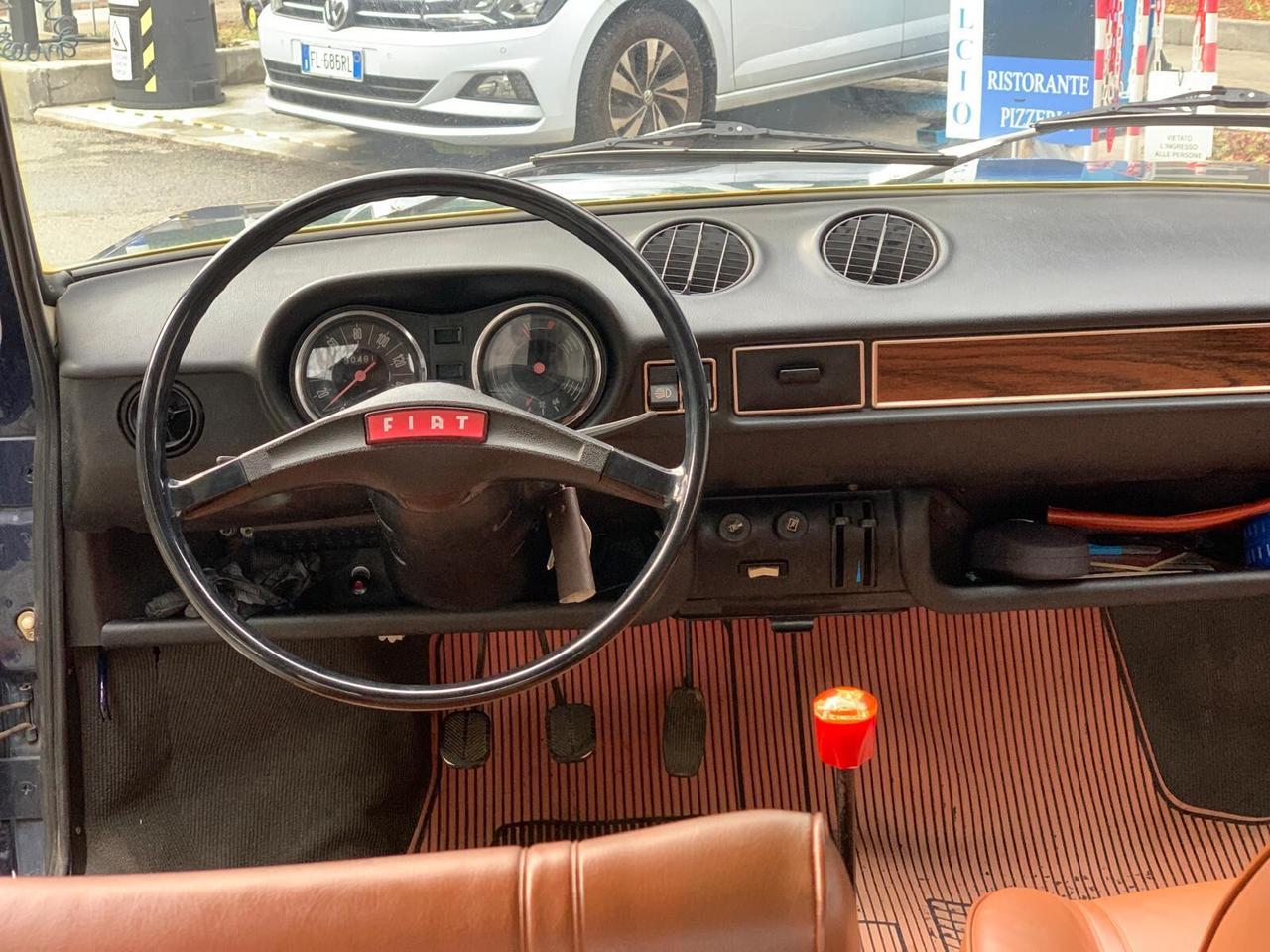 Fiat 128 LUSSO