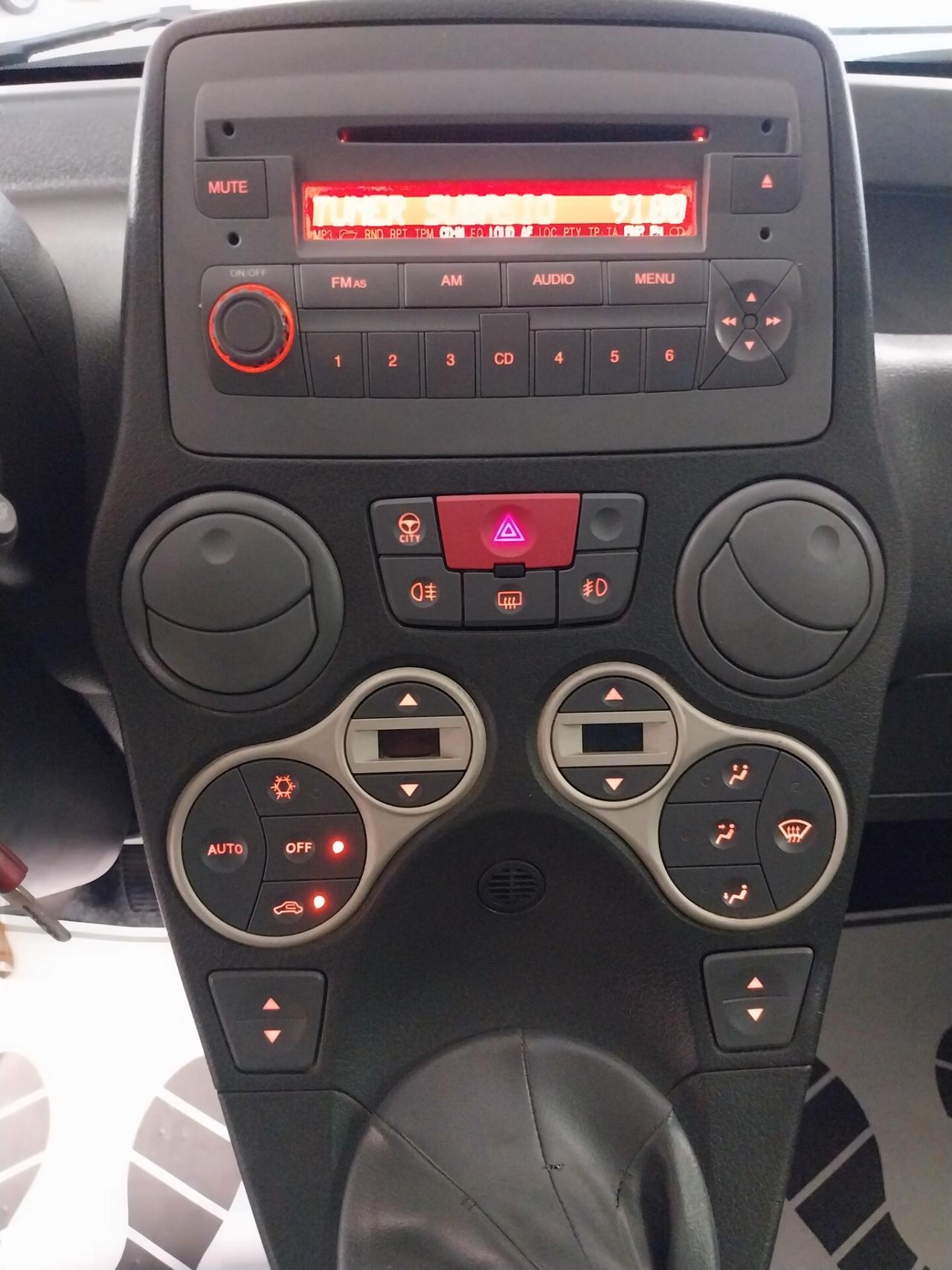 Fiat Panda 1.2 Alessi - ok neopatentati