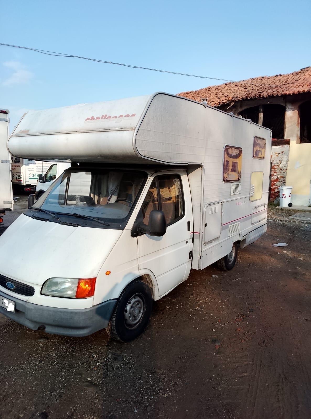 Challenger FORD DEL 97 DA RIVEDERE