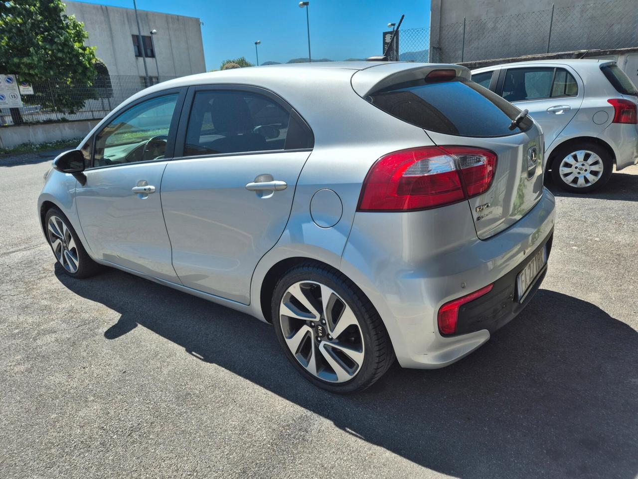 Kia Rio 1.2 CVVT 5p. Cool SOLO 78000KM!!!!!!