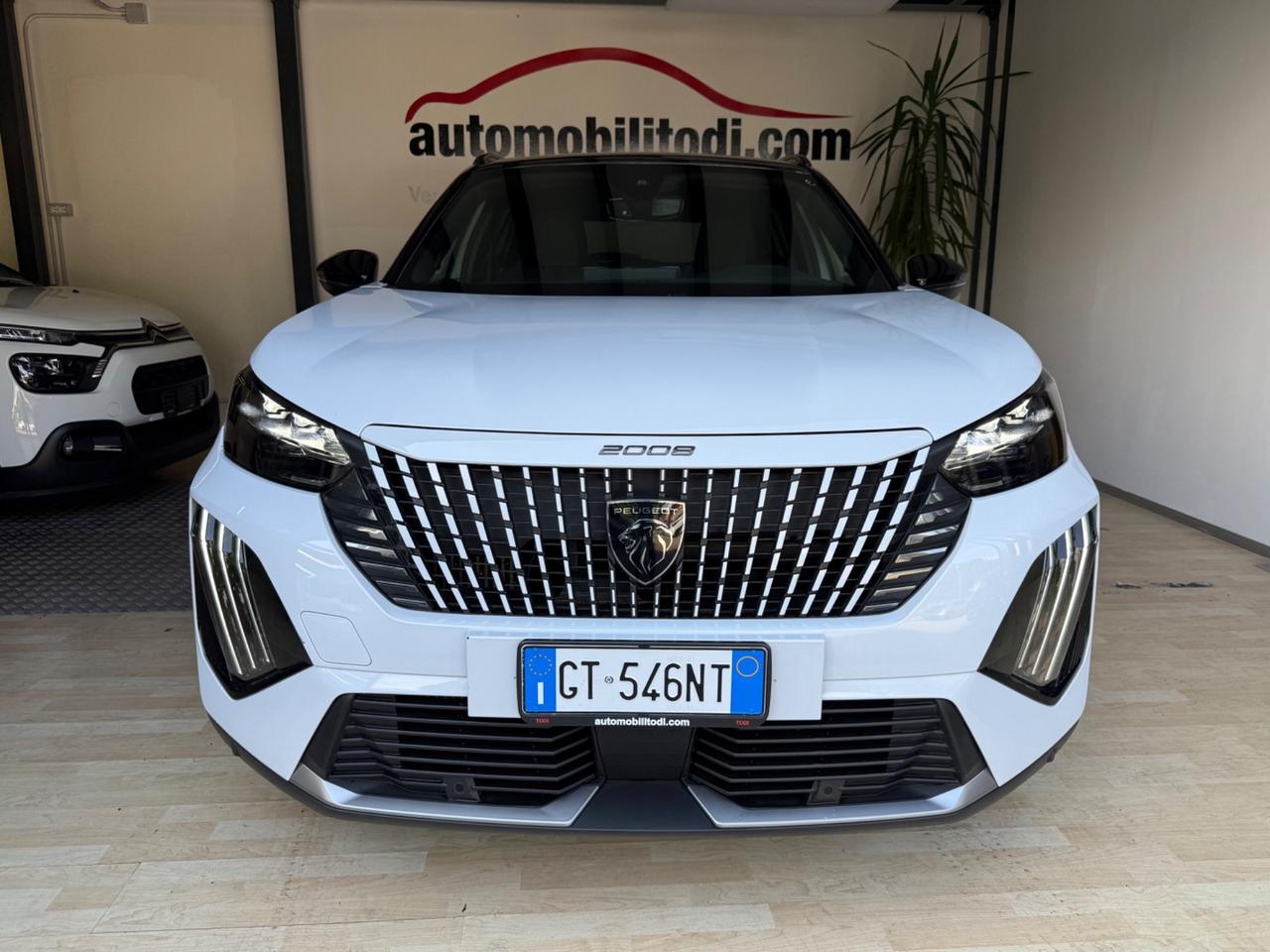 Peugeot 2008 PureTech 130 S&S EAT8 GT