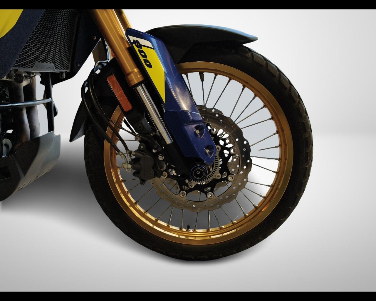 SUZUKI V Strom DL 800 - DE