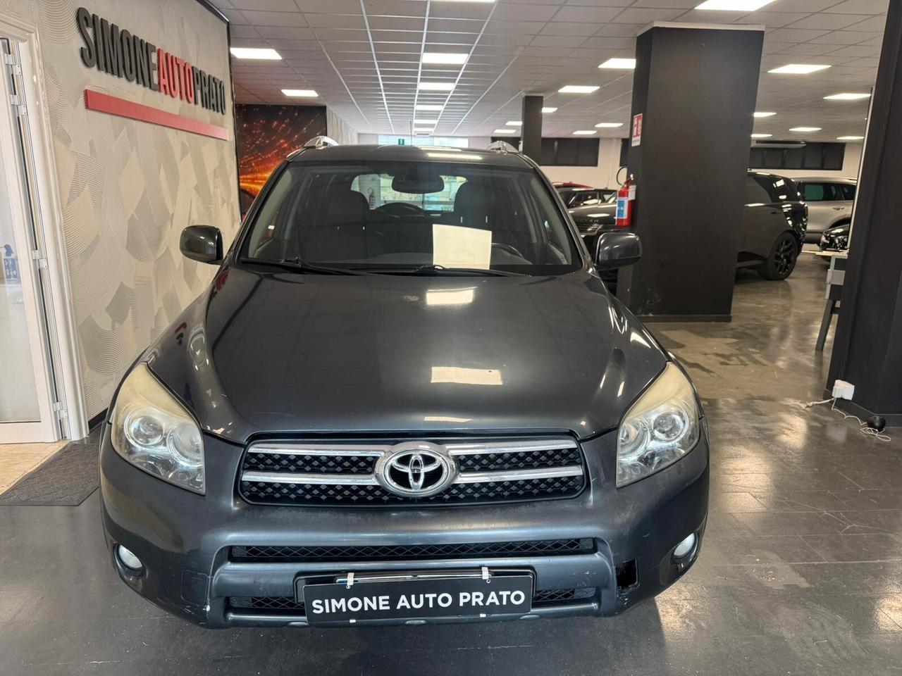 Toyota RAV 4 RAV4 2.2 D-4D 177 CV Luxury