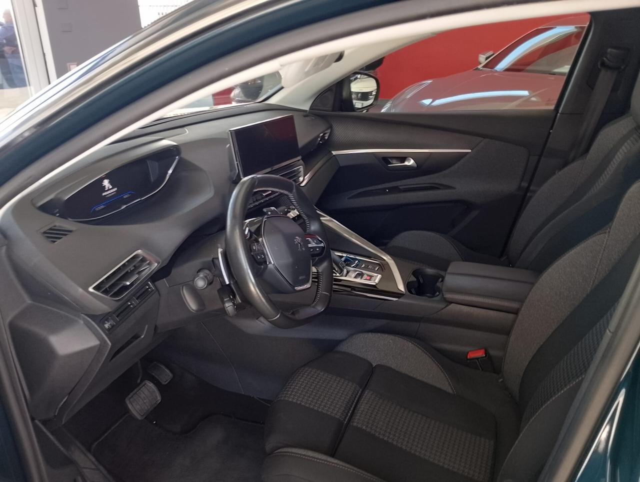 Peugeot 3008 BlueHDi 130 S&S EAT8 Active Business