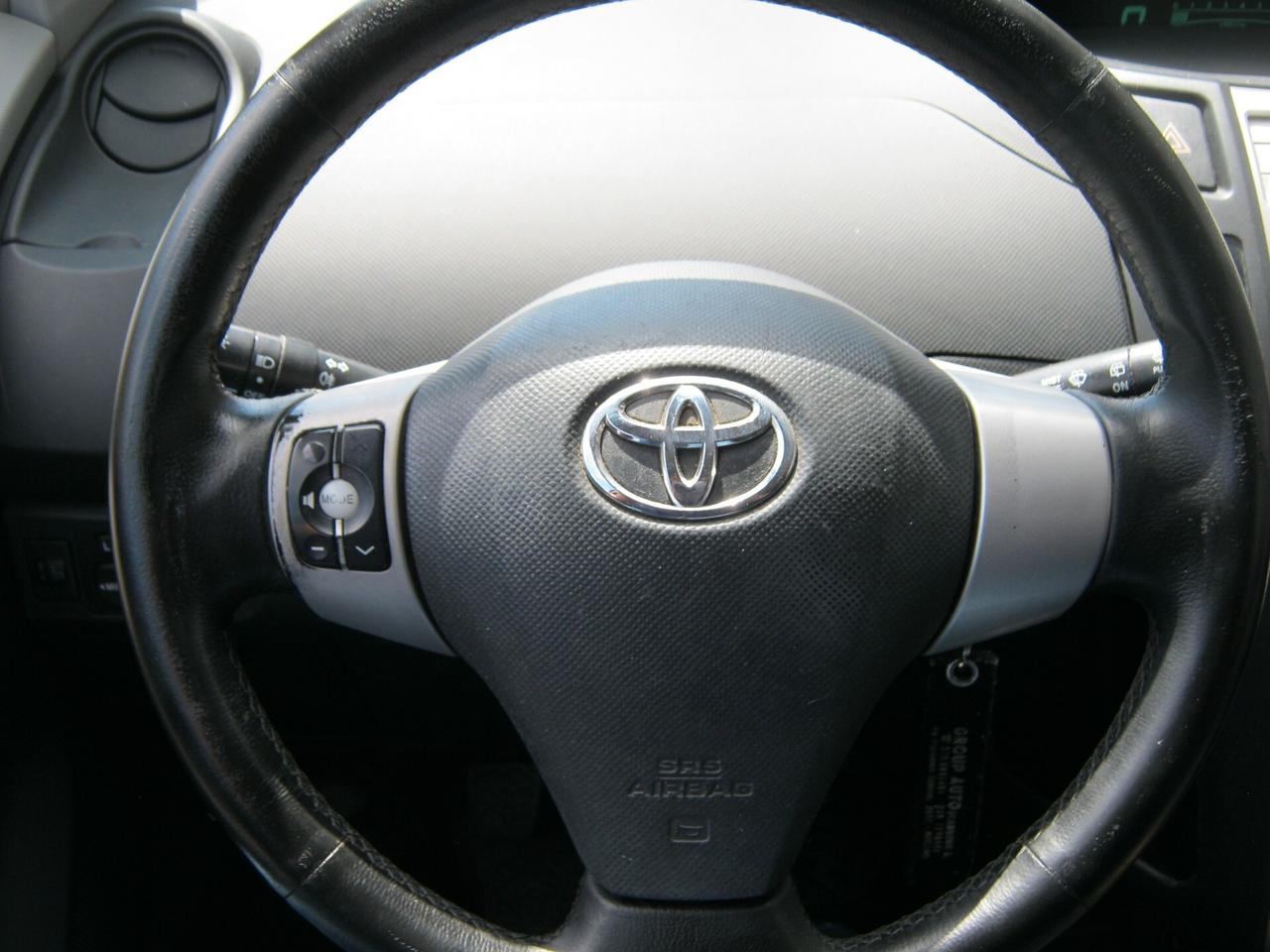 Toyota Yaris 1.0 3 porte