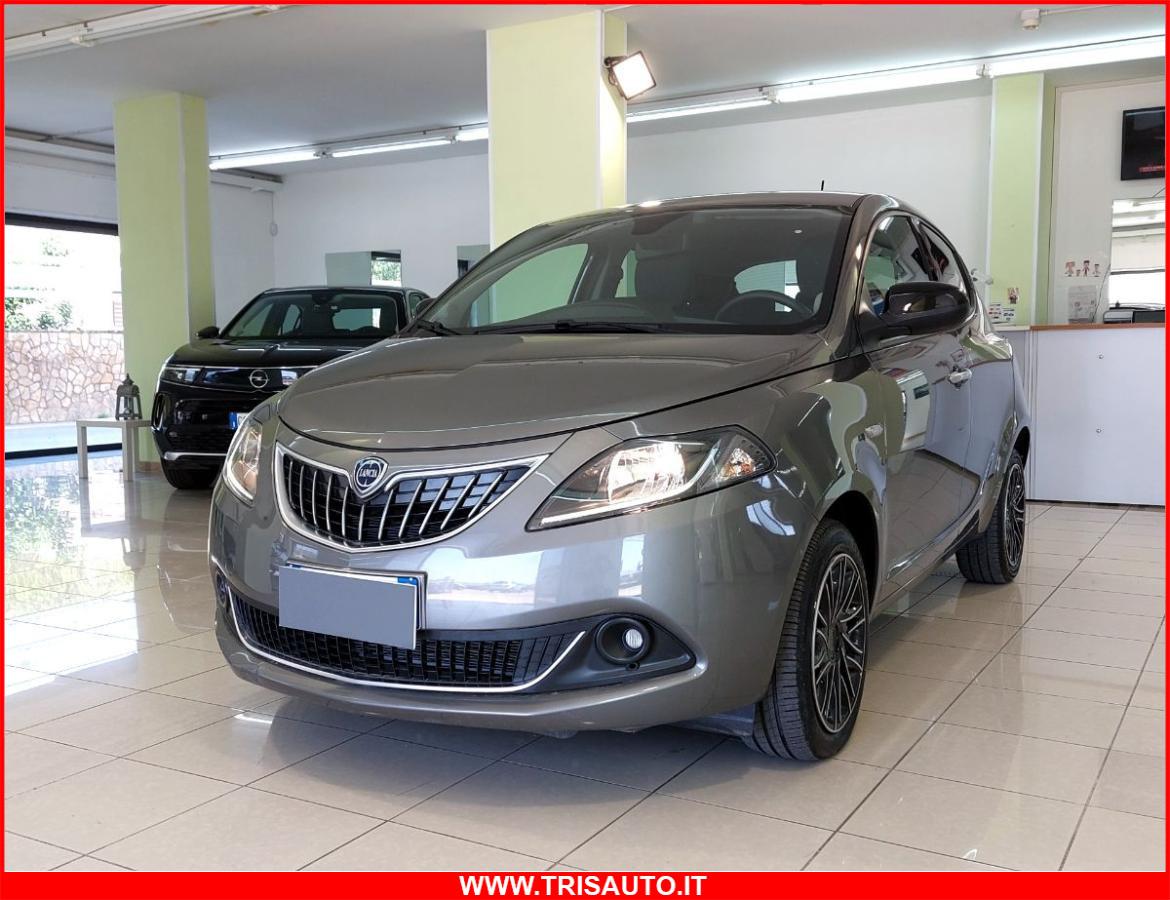 LANCIA Ypsilon 1.0 Hybrid Silver 5p NEOPATENTATI