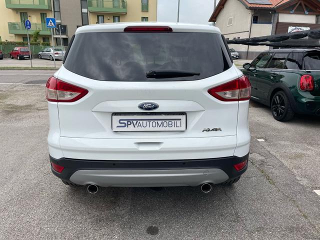 FORD Kuga 2.0 TDCI 150 CV S&S 4WD Powershift Titanium