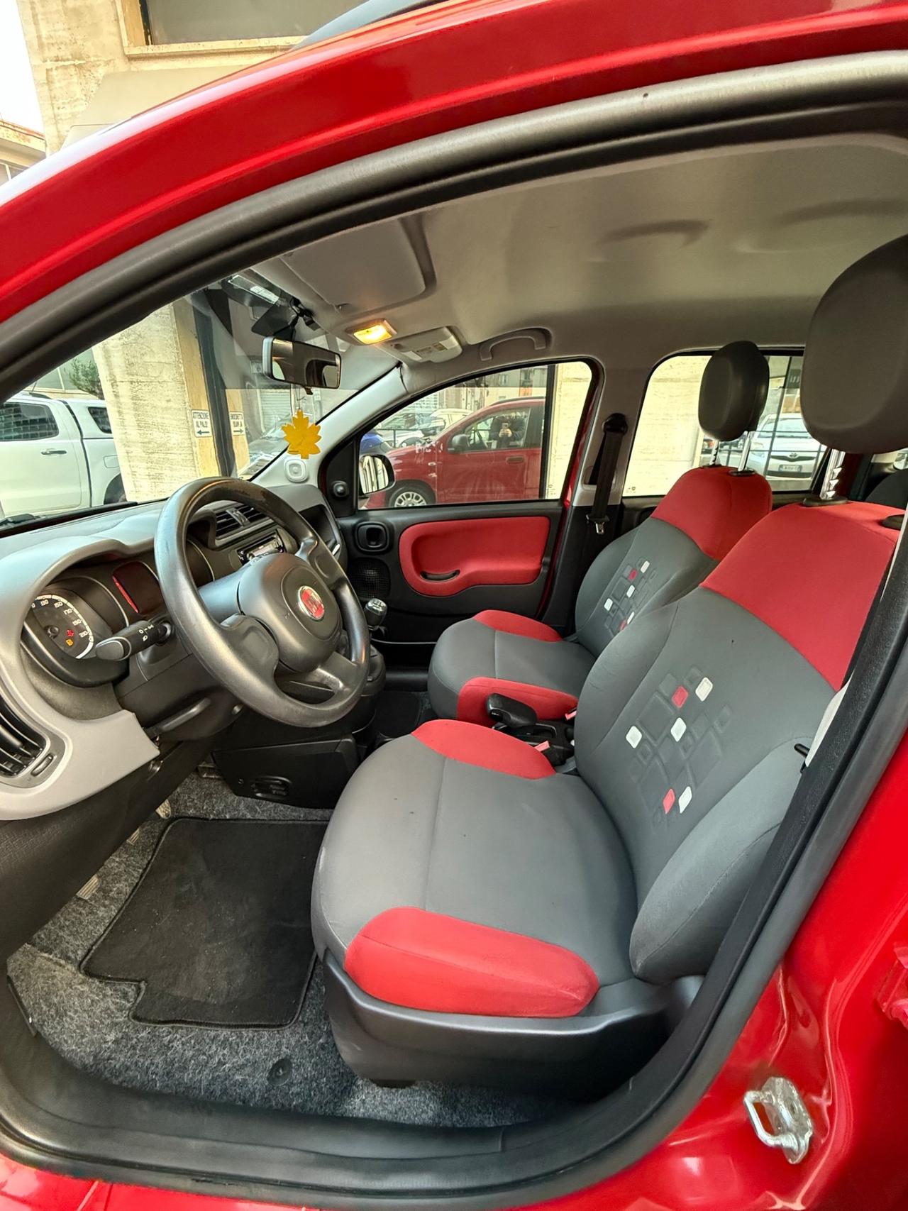 Fiat Panda 1.0 FireFly S&S Hybrid Pandina