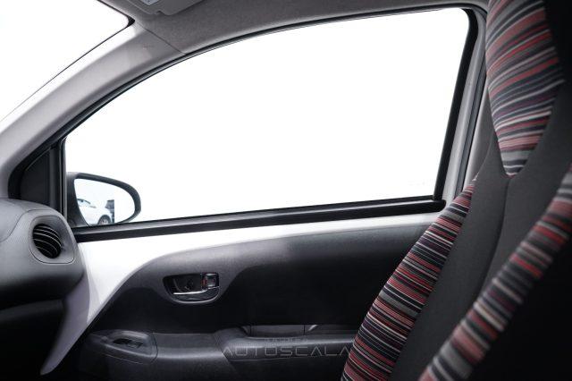 CITROEN C1 1.0 VTi 72cv S&S 5 porte Shine