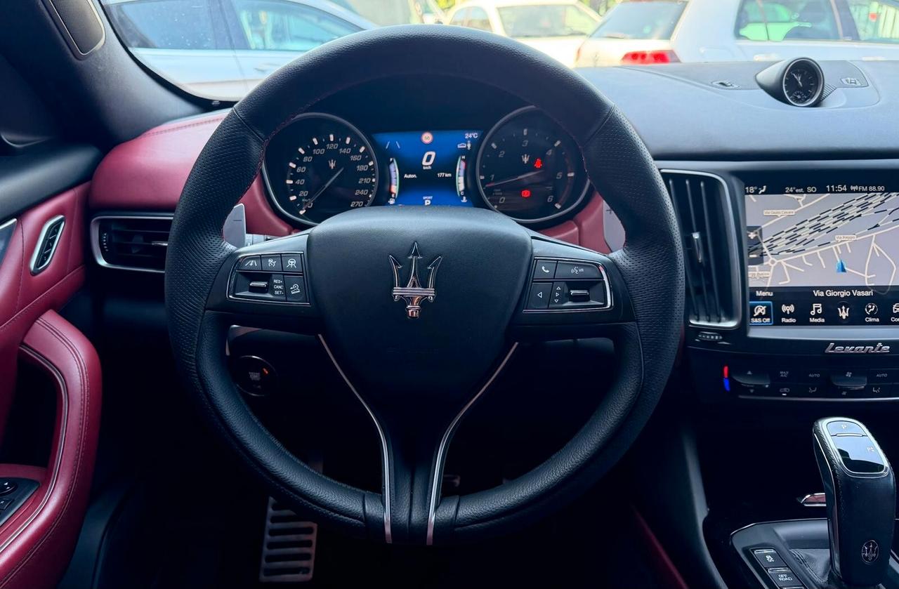 MASERATI LEVANTE 3.0 GRANSPORT Q4 V6 275CV - FULL
