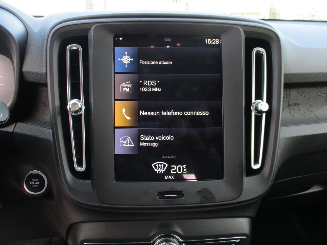 Volvo XC40 T2 automatico Essential