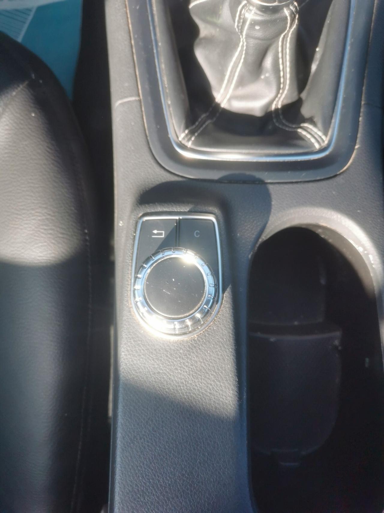 Mercedes-benz B 200 CDI BlueEFFICIENCY Premium 2012