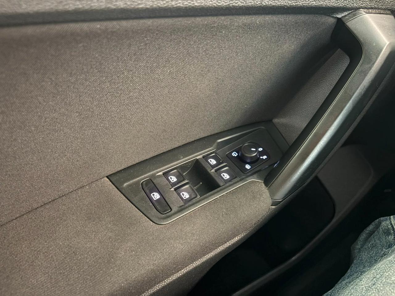 Volkswagen Tiguan 1.6 tdi R-Line 115cv