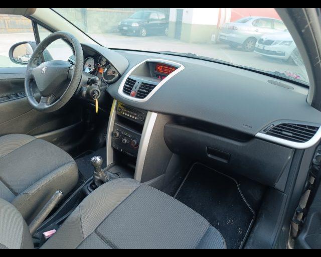 PEUGEOT 207 1.4 HDi 70CV 5p. Energie