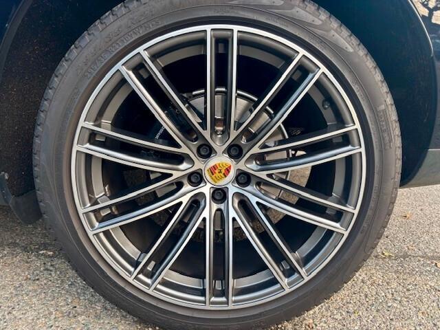 Porsche Macan 2.0 265cv PDK TETTO STRAFULL