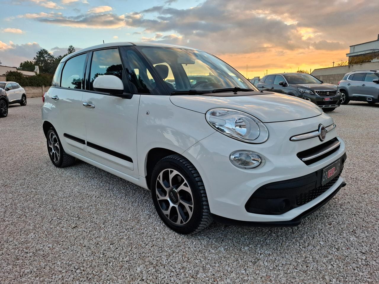 Fiat 500L 1.6 mtj 120cv *NAVI*LED*SENSORI