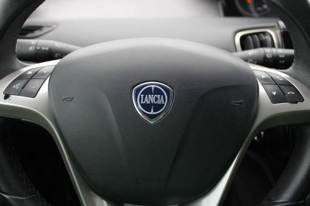 Lancia Ypsilon 1.0 firefly hybrid Maryne s&s 70cv