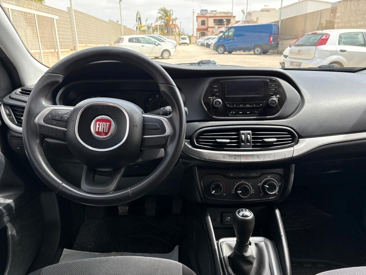 Fiat Tipo 1.3 Mjt S&S 5 porte Easy 95CV