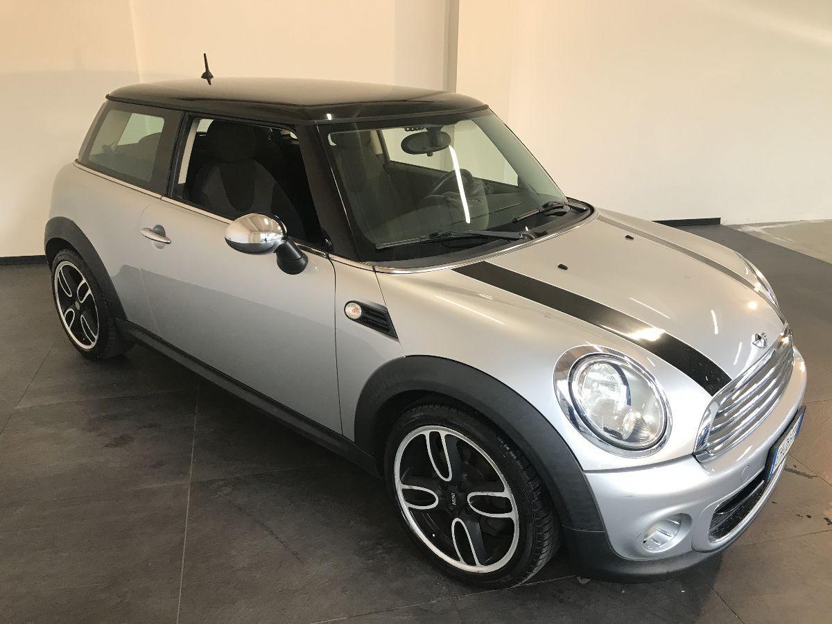 MINI 1.6 16V Cooper D