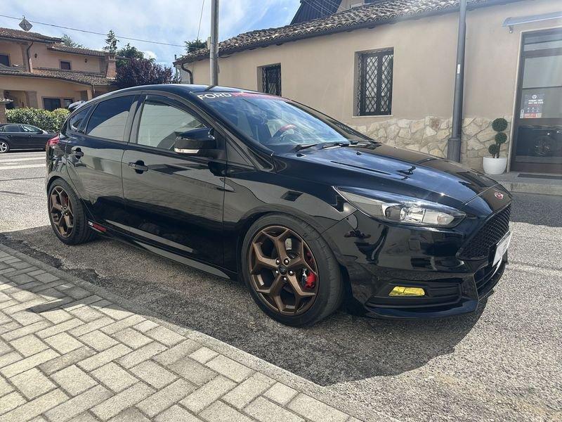 Ford Focus ST 2.0 Ecoboost 250cv ST3