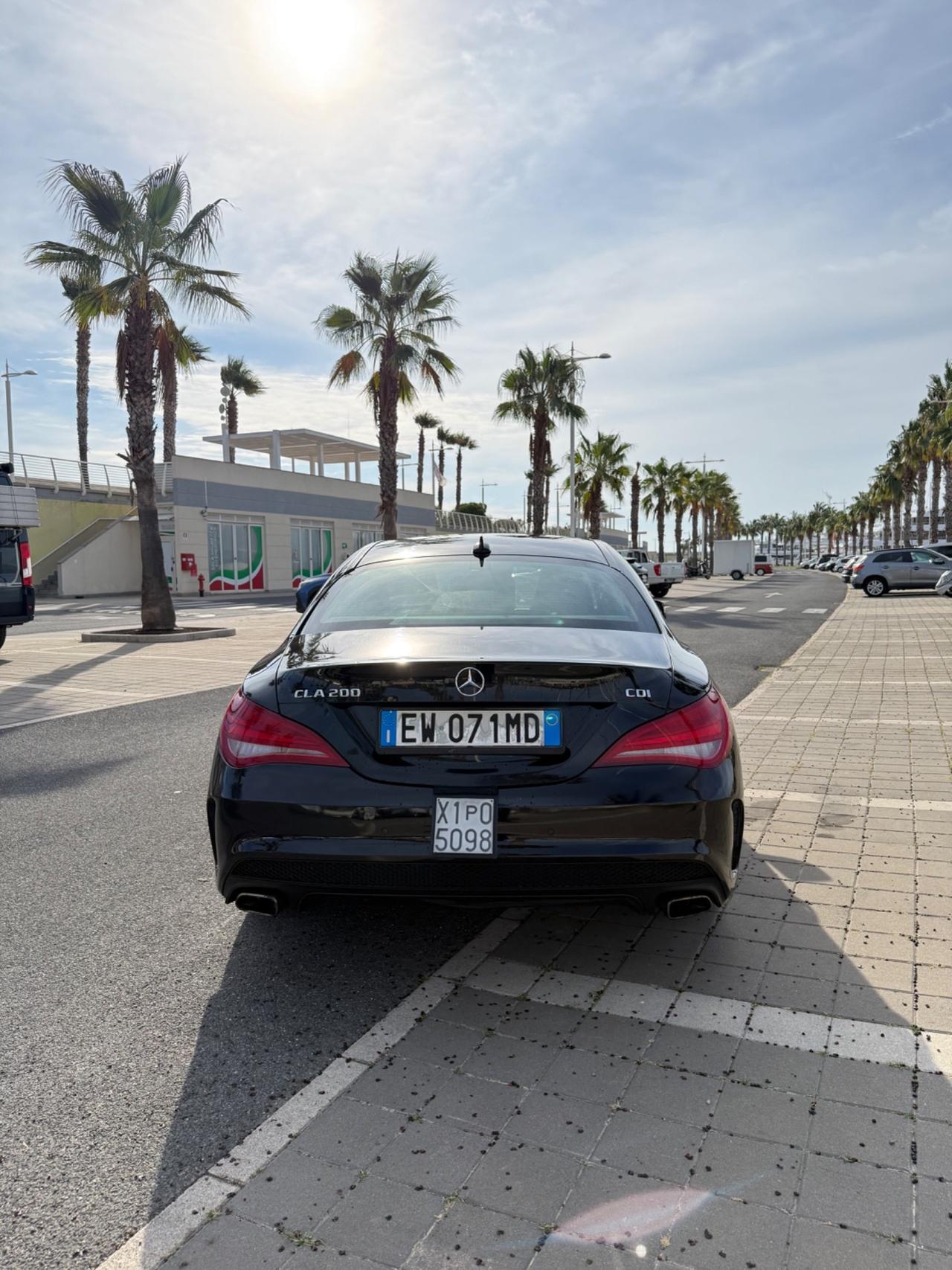 Mercedes-benz CLA 200 CDI Premium
