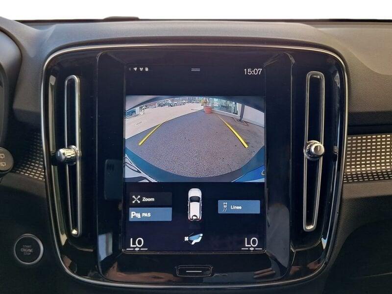 Volvo XC40 Recharge T5 180+82 CV Plug-In Hybrid Recharge R-Design