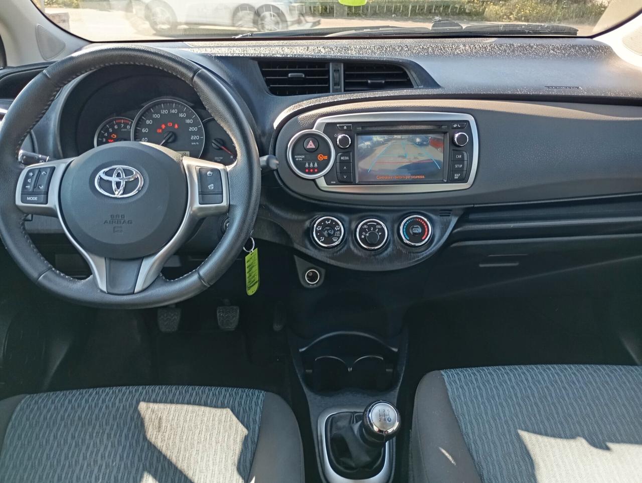 Toyota Yaris 1.0 5 porte Active