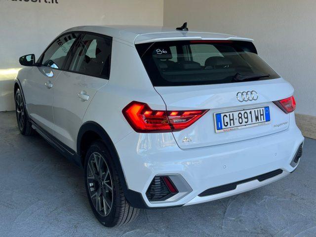 AUDI A1 citycarver 30 TFSI Admired