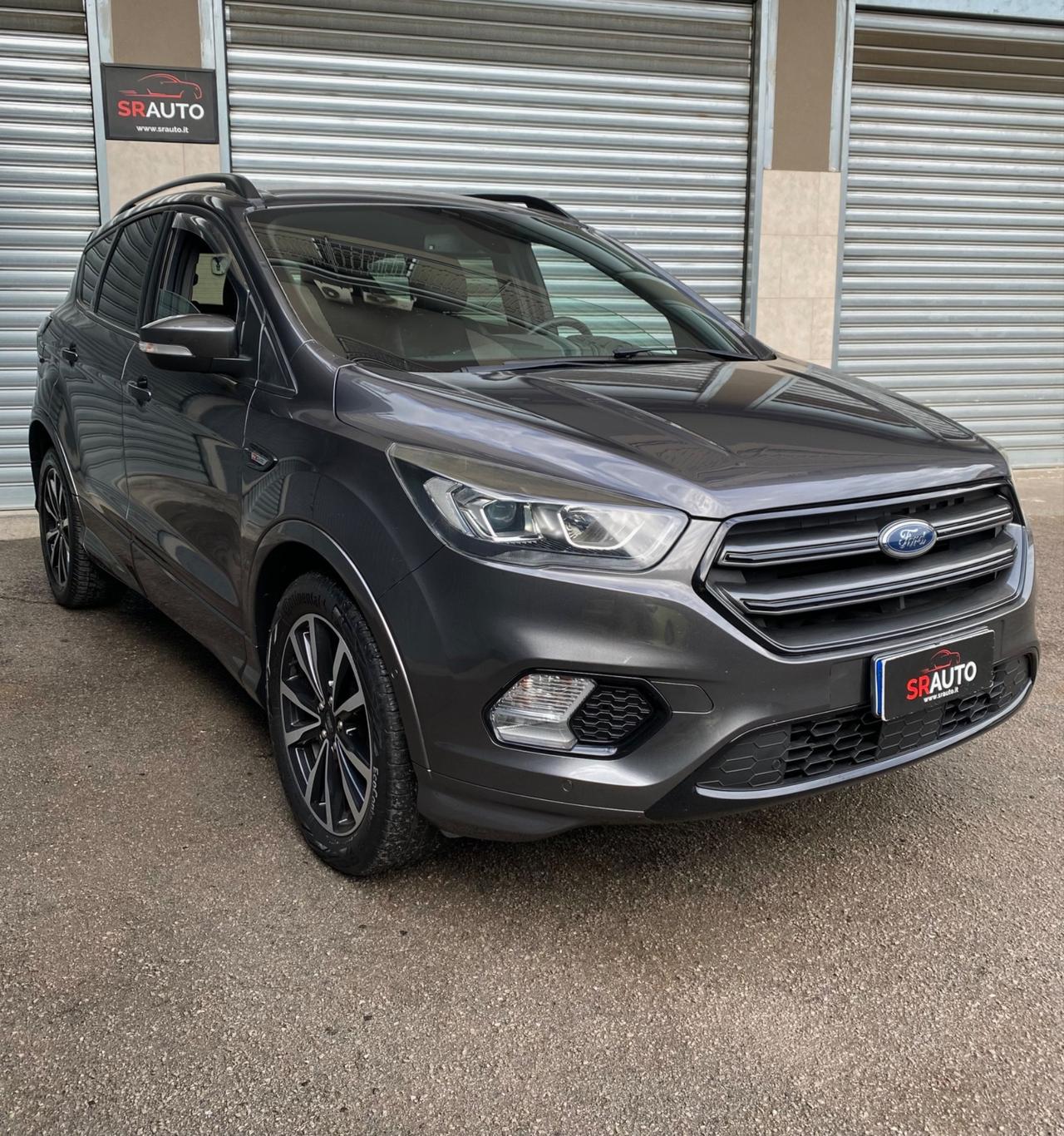 Ford Kuga 1.5 TDCi 120cv S&S 2WD ST-Line