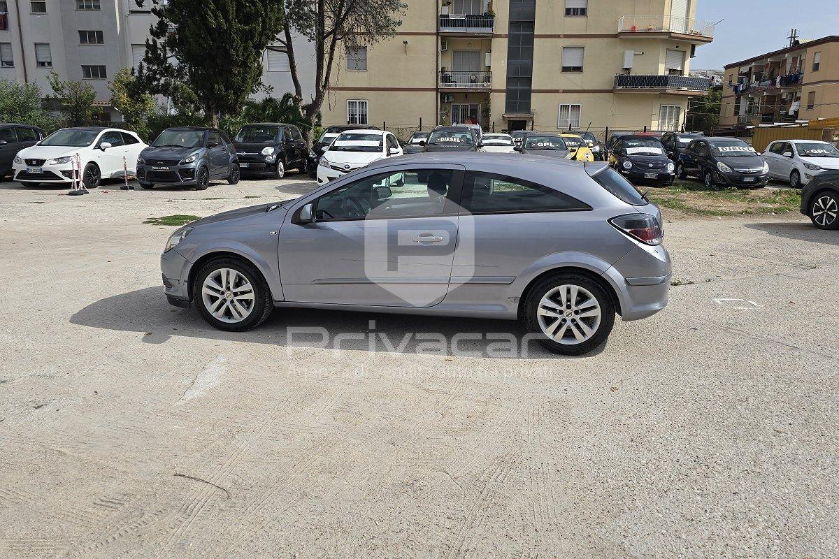 OPEL Astra GTC 1.7 CDTI 125CV 3 porte Cosmo