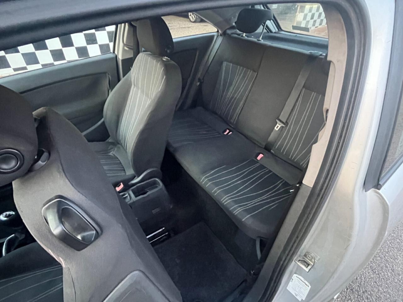 Opel Corsa 1.2 3 porte Club 2007