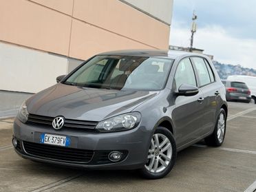 Volkswagen Golf 1.6 TDI 110 cv neopatentati 2011