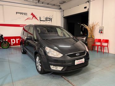 Ford Galaxy 2.0 TDCi 140 CV Ghia DPF