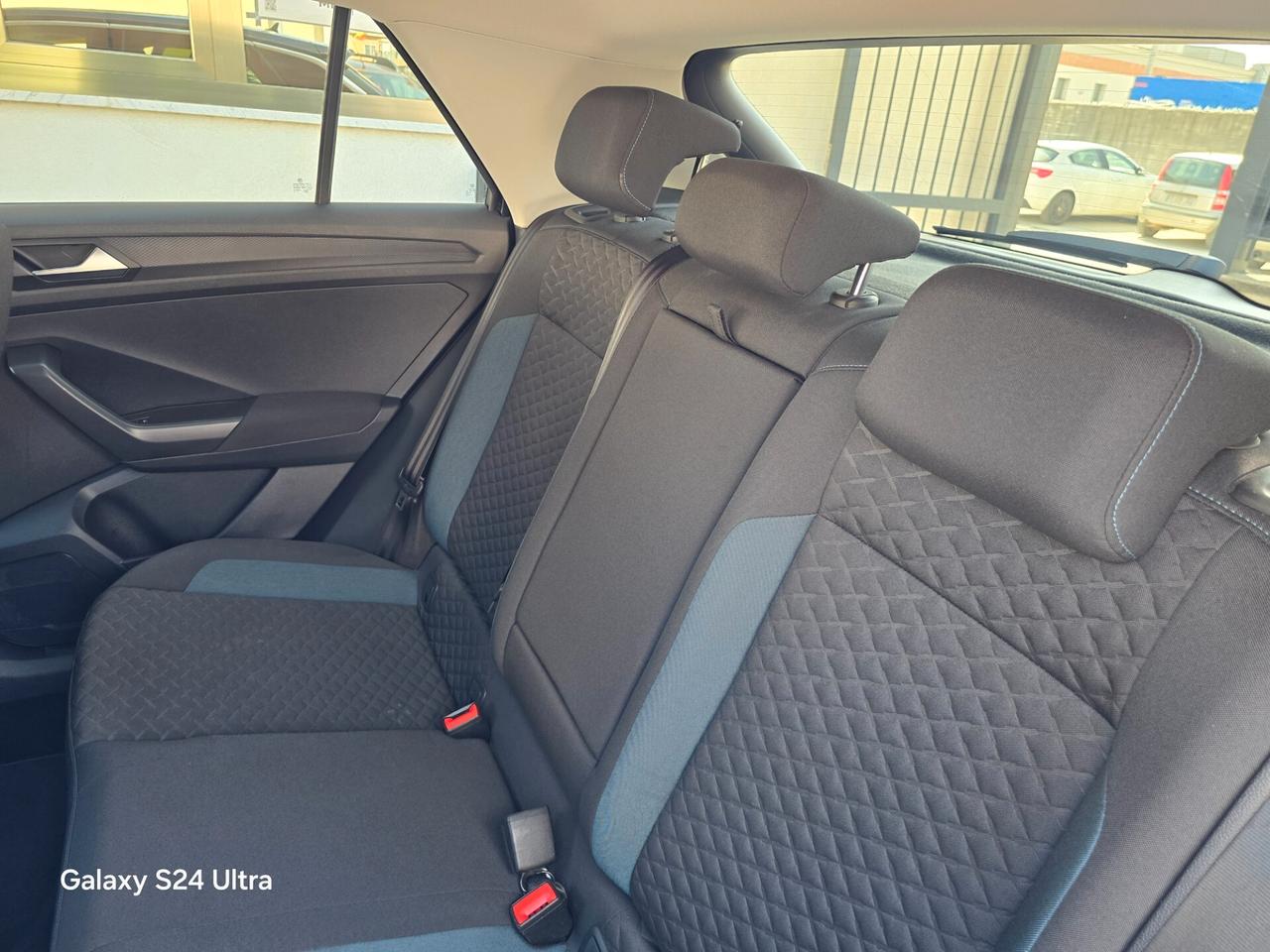 Volkswagen T-Roc 1.6TDI SCR 116CV IQ Drive BlueMotion Technology