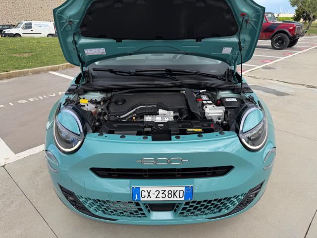 FIAT 600 HYBRID 110CV DCT MHEV LA PRIMA II SUPER FULL !!!