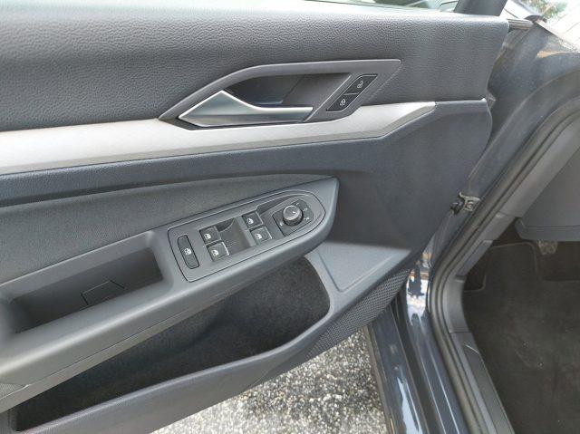 VOLKSWAGEN Golf 1.0 TSI EVO Life Uniprò km 28000 Fatturab.