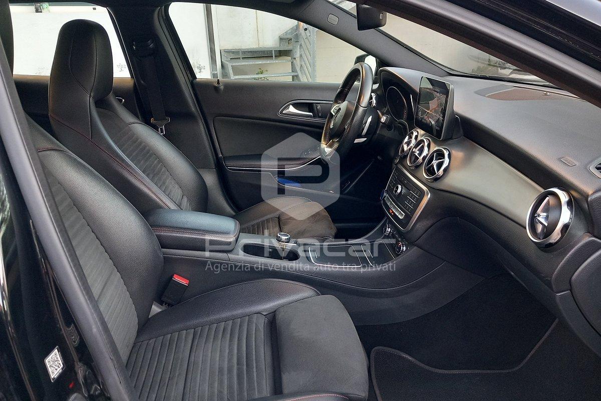 MERCEDES GLA 200 d Automatic Premium