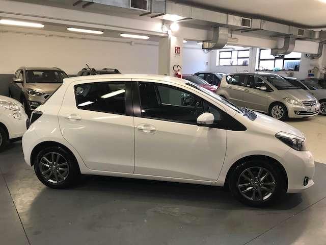 Toyota Yaris 5p 1.0 Lounge / POCHI KM / FULL OPTIONAL