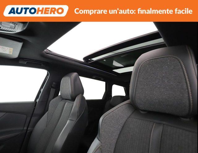 PEUGEOT 5008 BlueHDi 130 S&S EAT8 GT Line